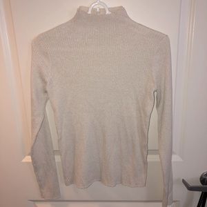 Uniqlo sweater